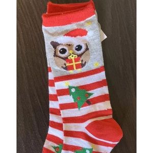 Ladies Holiday Style Crew Socks, sock size 9-11